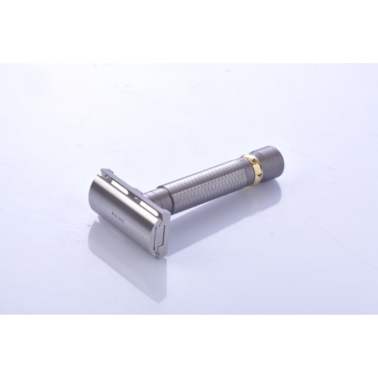 TITANIUM SERIES HYBRID RAZOR T2 (Tİ Grade 5 & 316L Steel) PRE ORDER-SENDING DATE 18 DECEMBER 2023 TITANIUM SERIES HYBRID RAZOR T2 (Tİ Grade 5 & 316L Steel) PRE ORDER-SENDING DATE 18 DECEMBER 2023